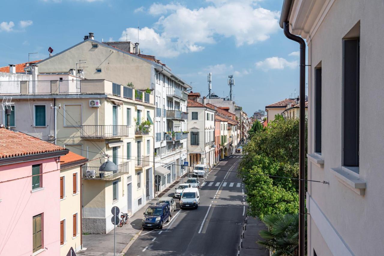 Palazzo '900 Design Flats - Il Caffe Διαμέρισμα Πάδοβα Εξωτερικό φωτογραφία